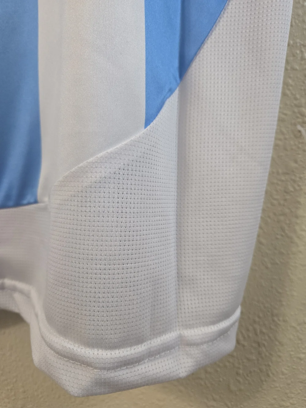 Argentina #10 Soccer Jersey - Light Blue & White MENS SMALL